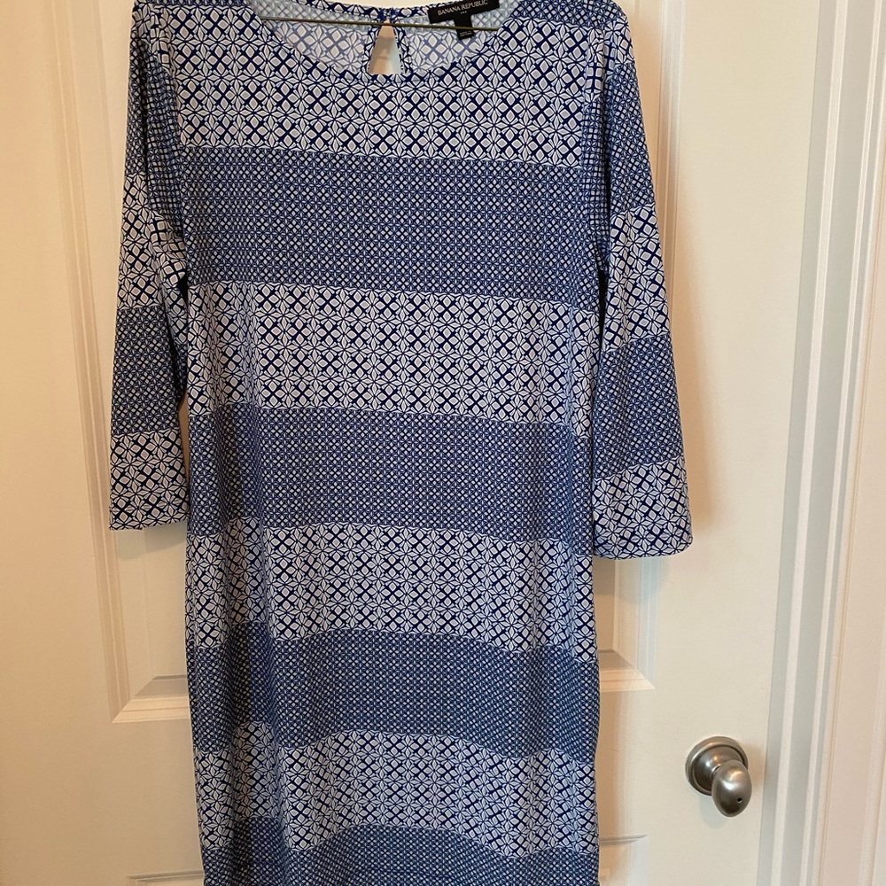 Banana Republic blue shift dress